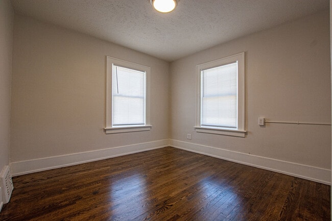 Building Photo - 3812 Dodge St