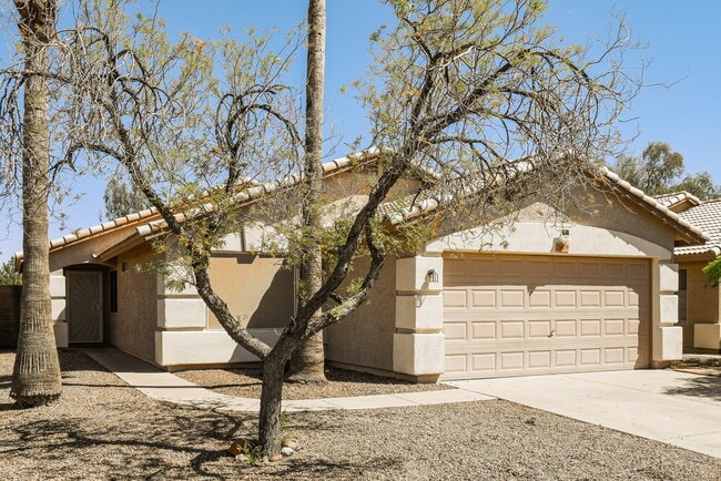 Building Photo - 3879 S Conestoga Rd