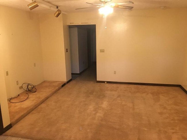 Foto del edificio - 617 Indiana Ave