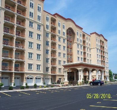 Foto del edificio - Graystone Court Villas