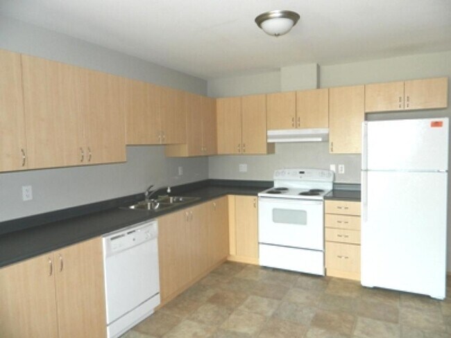 Building Photo - Wentworth Apartments