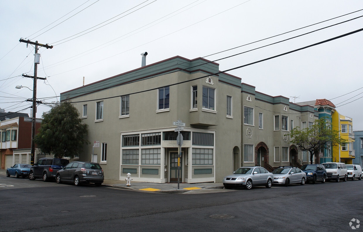 Building Photo - 84-98 Chenery St