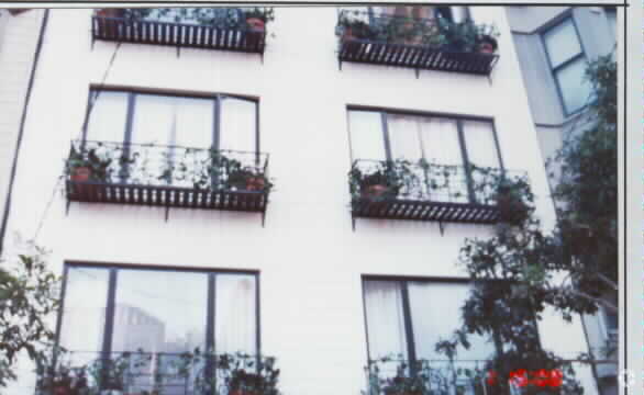 Building Photo - 2034 Leavenworth St
