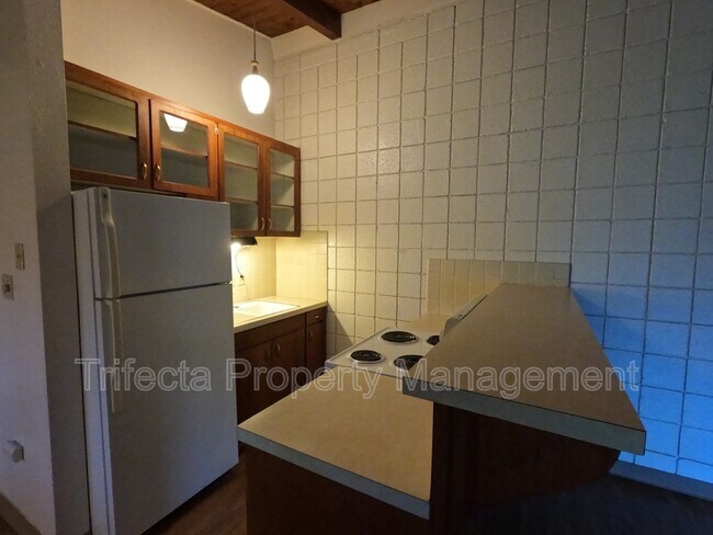 Foto del edificio - 606A Parker Street