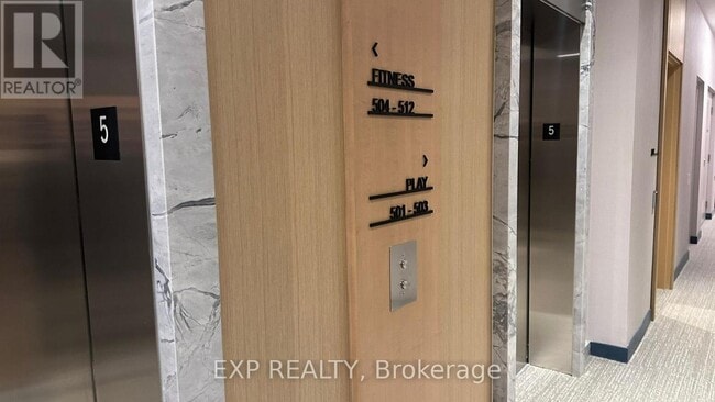 Building Photo - 395 Square One Dr