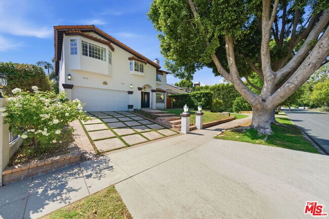 Foto del edificio - 4115 Laurelgrove Ave