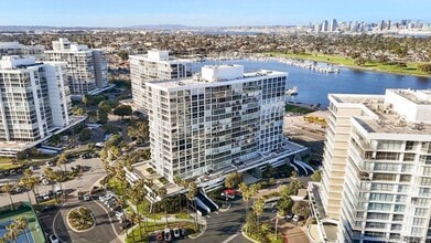 Building Photo - 1810 Avenida del Mundo