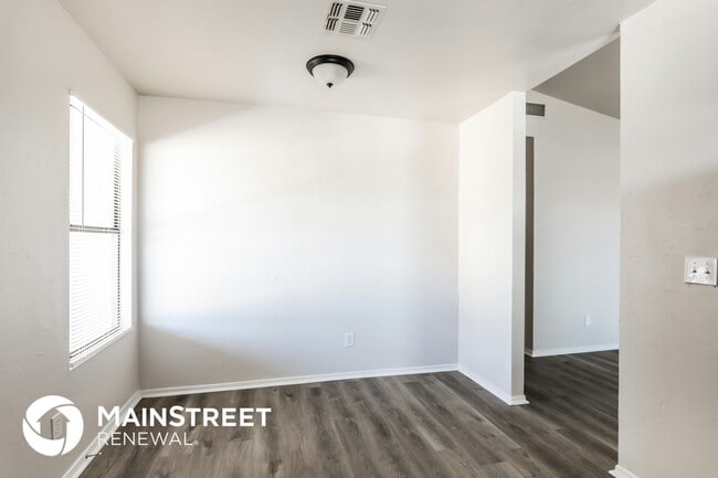 Foto del edificio - 1465 S American Dream Pl
