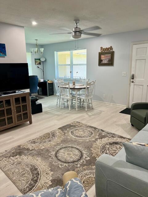 Foto del edificio - 1100 E Indiantown Rd