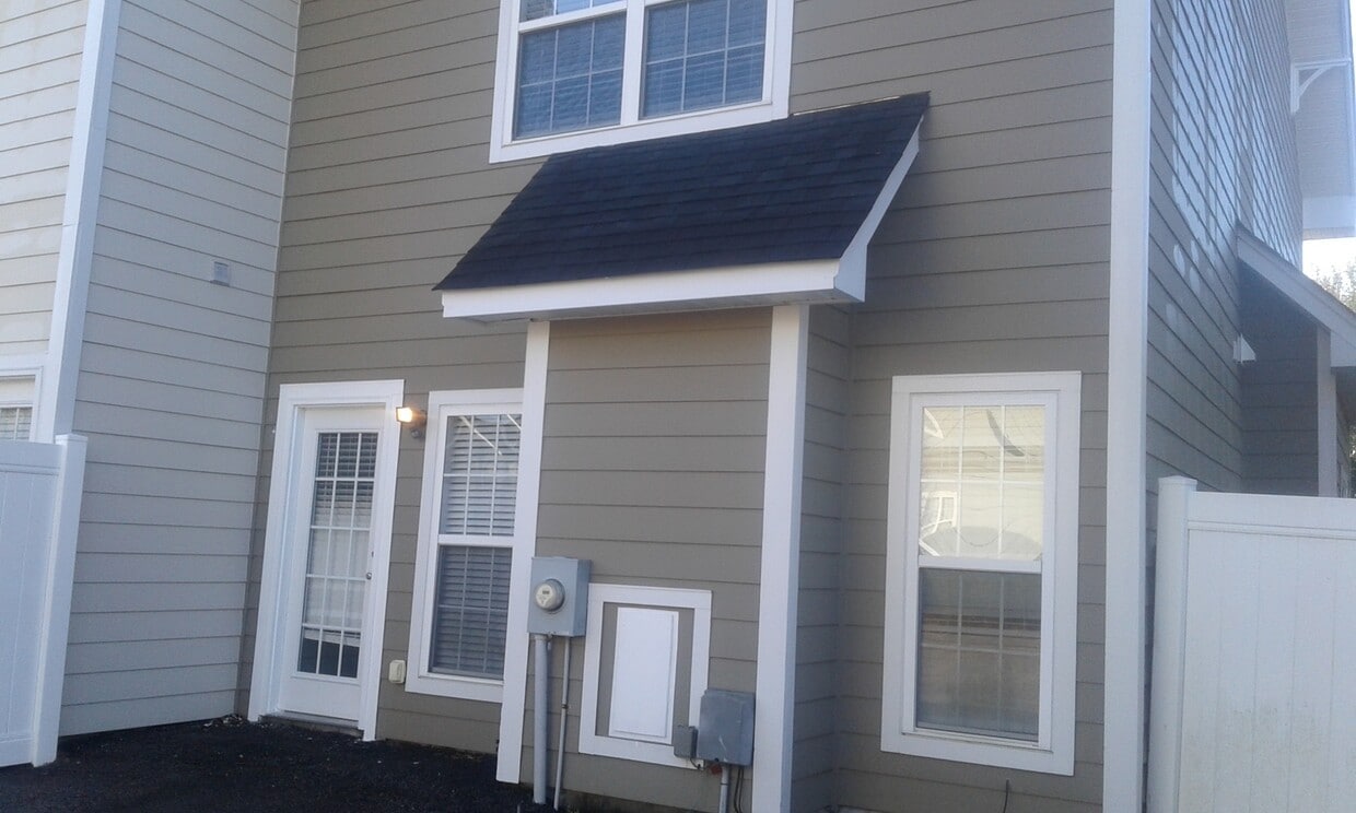 Lovely Townhome in Southeast Columbia - Lovely Townhome in Southeast Columbia