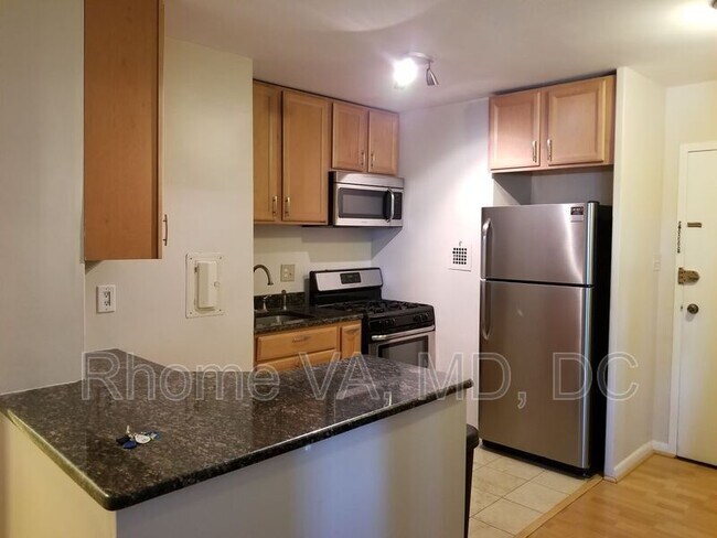Foto del edificio - 922 24th St NW