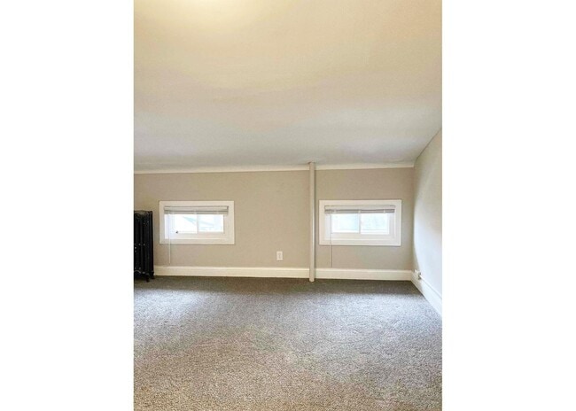 Building Photo - 3300 Jefferson Ave