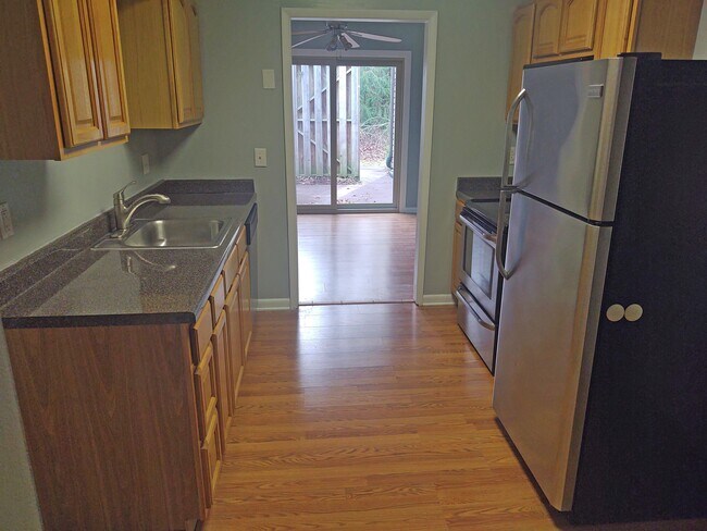 Foto del edificio - 502 Pilgrim Ct