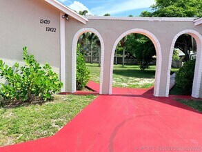 Building Photo - 12420 Peconic Ct
