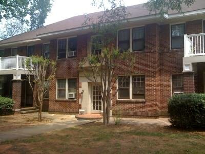 Foto del edificio - 1823 E 5th St