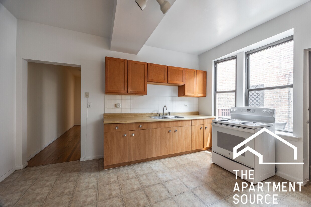 Foto principal - 3147 W Medill Ave