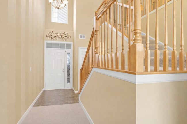 Foto del edificio - 1263 Tamarack Dr