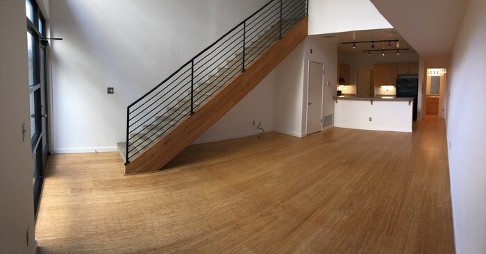 Primary Photo - Contemporary 1 Bdrm/1.5 Ba Loft Near DT SJ!