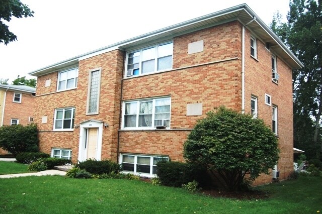 Primary Photo - 320 Smith St