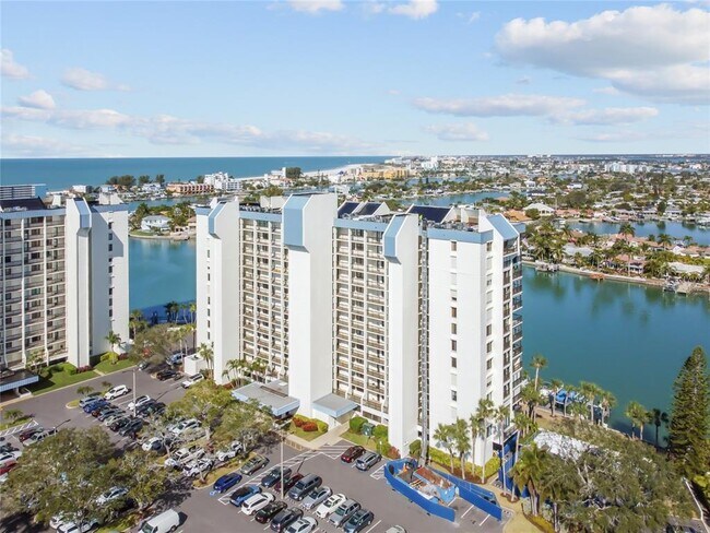 Building Photo - 9495 Blind Pass Rd