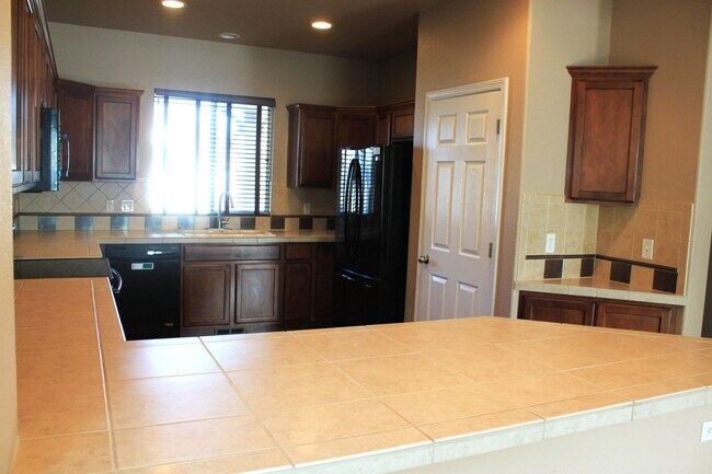 Foto del edificio - 7367 Legend Hill Drive