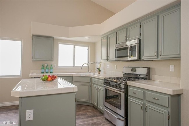 Building Photo - 2502 Lake Martin Ct