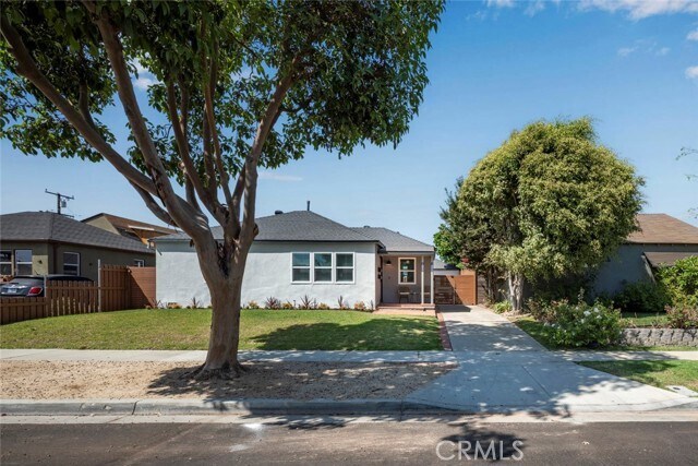 Building Photo - 2227 Mira Mar Ave