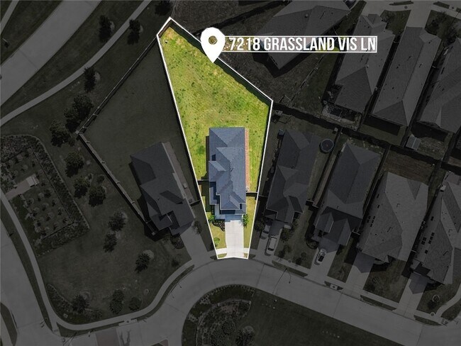 Foto del edificio - 7218 Grassland Vis Ln