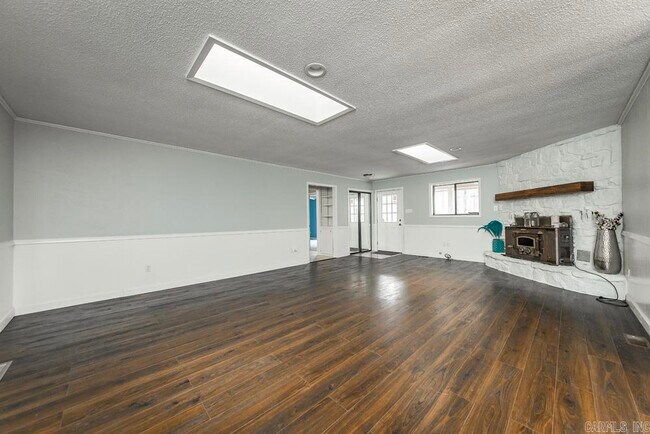 Building Photo - 115 Blue Ridge Ln