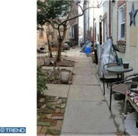 Foto del edificio - 706 N Bodine St