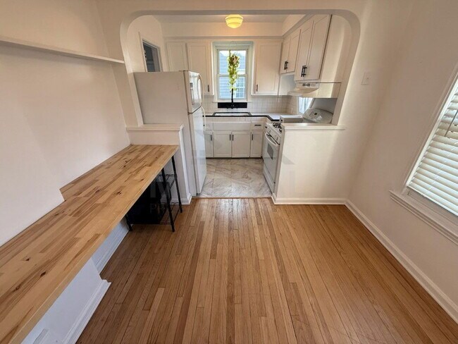 Foto del edificio - 774 Gardendale St