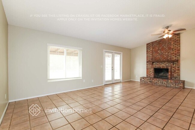 Foto del edificio - 18433 N 2nd Dr