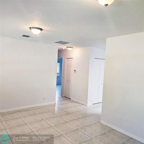 Foto del edificio - 24 SW 6th St
