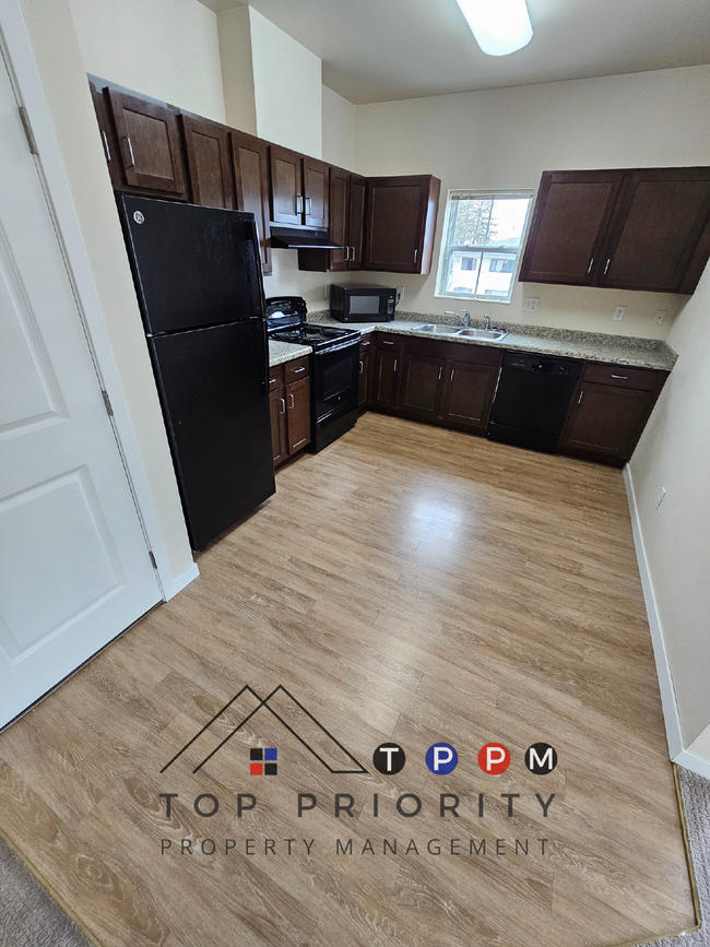 Foto del edificio - 2 Bedroom | 1 Bathroom Apartment in Cedar ...