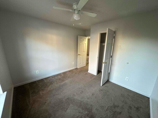 Foto del edificio - 10122 Morris Dr SW