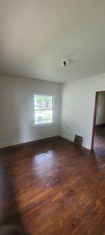 Building Photo - 757 S Volutsia Ave