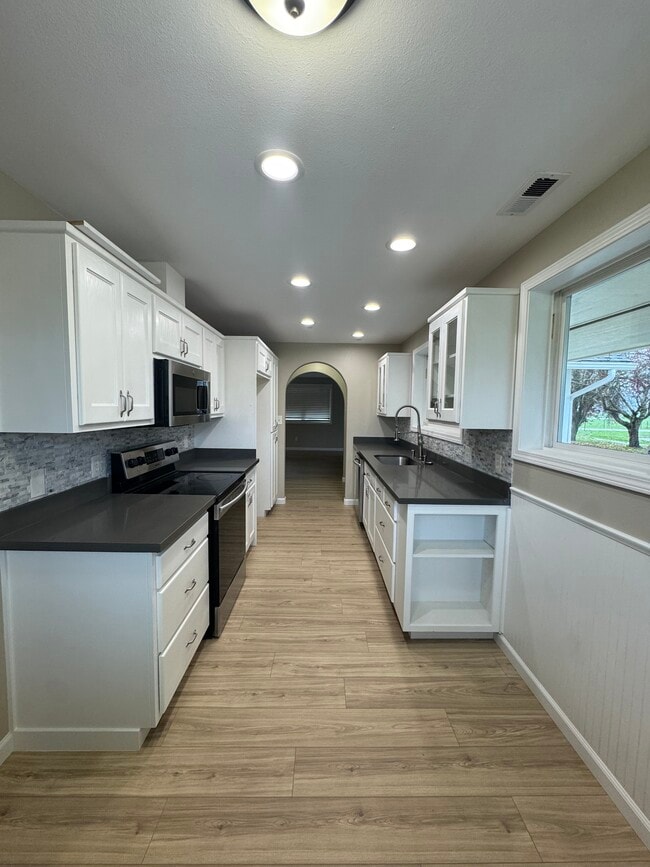 Foto del edificio - 5112 Norman Rd