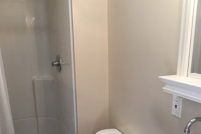 baño - 327 Meyran Ave