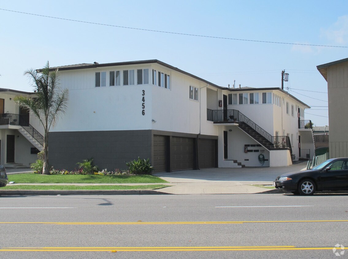 Foto principal - 3456 Redondo Beach Blvd