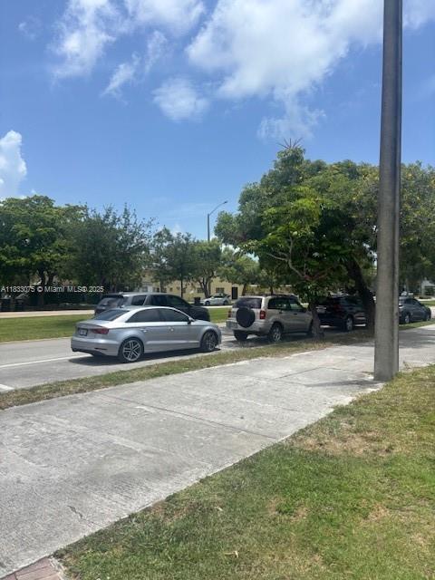 Foto del edificio - 2240 NE 172nd St