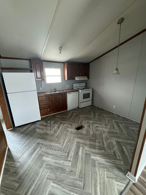 Foto del edificio - 901 Eastanallee Ave