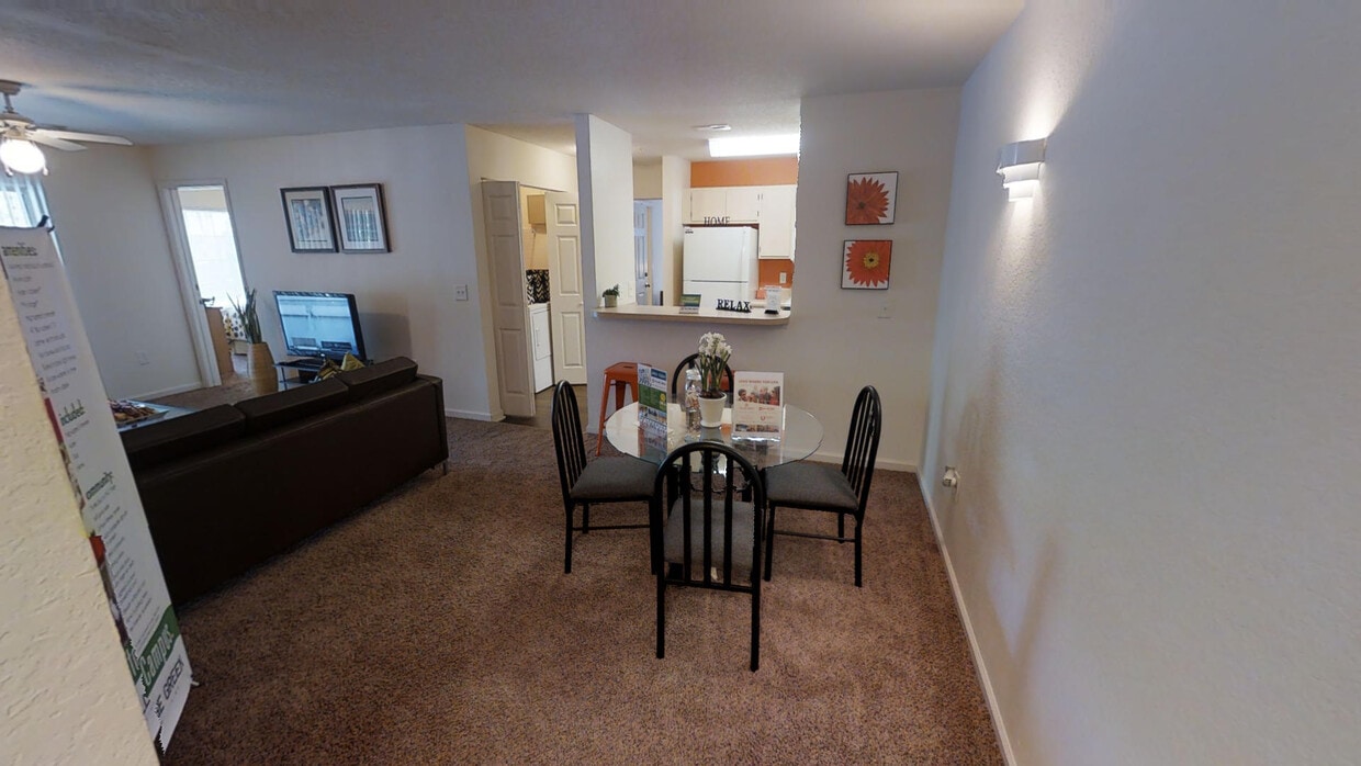 Photo - Village Green Student Housing Apartments