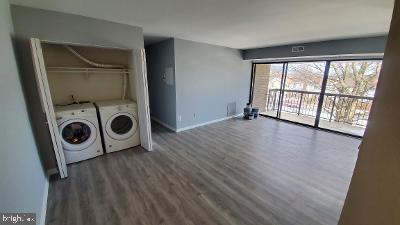 Building Photo - 11050 Camfield Ct