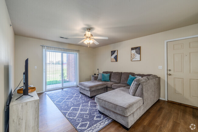 Interior Photo - Coryell Crossing