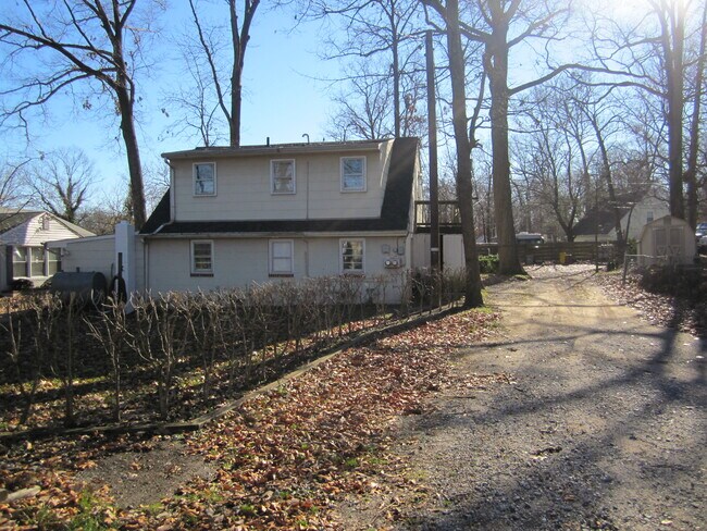 Foto del edificio - 4 Nicholson Dr