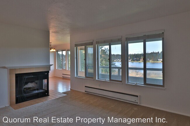 Building Photo - 2 br, 1 bath House - 23507 Lakeview Dr #B203