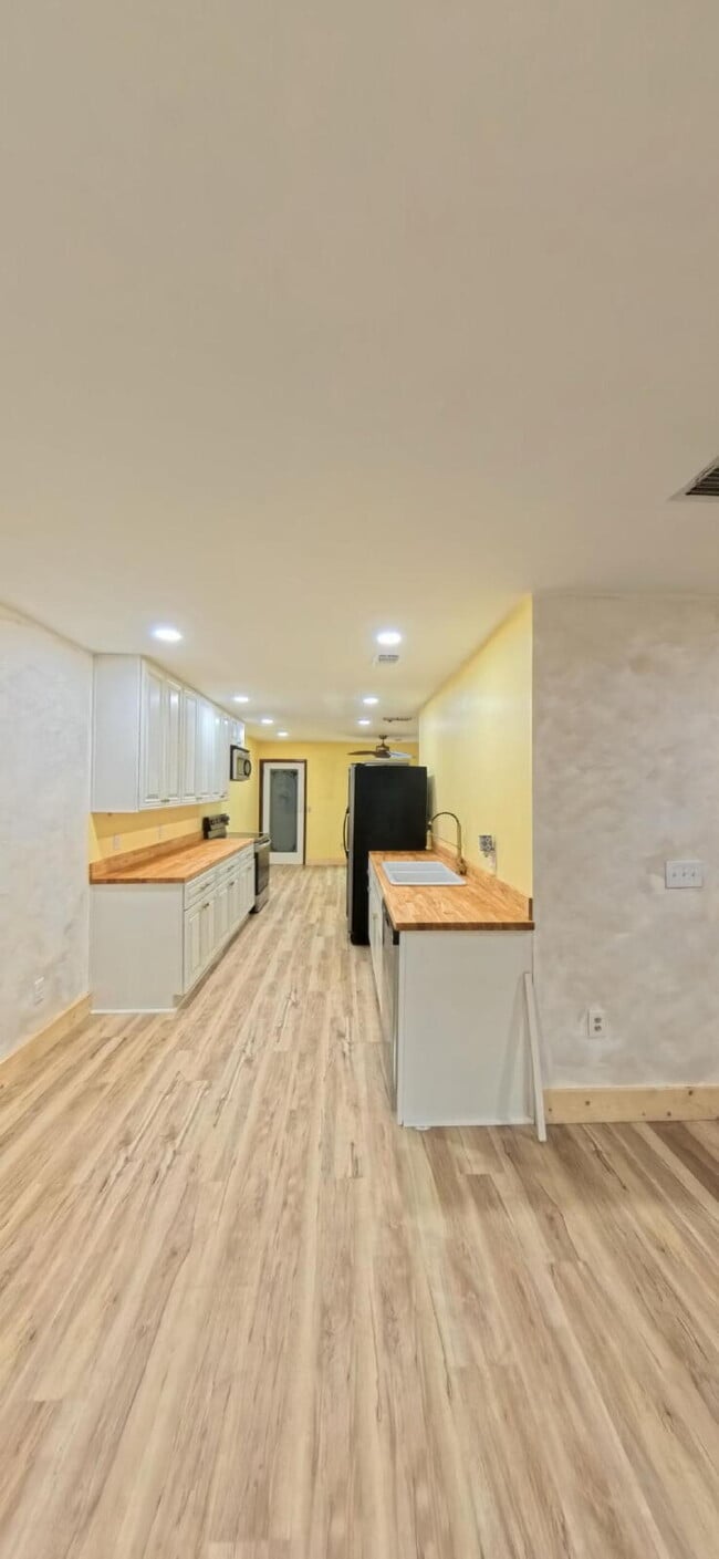 Building Photo - 3054 Cobblewood Ln N