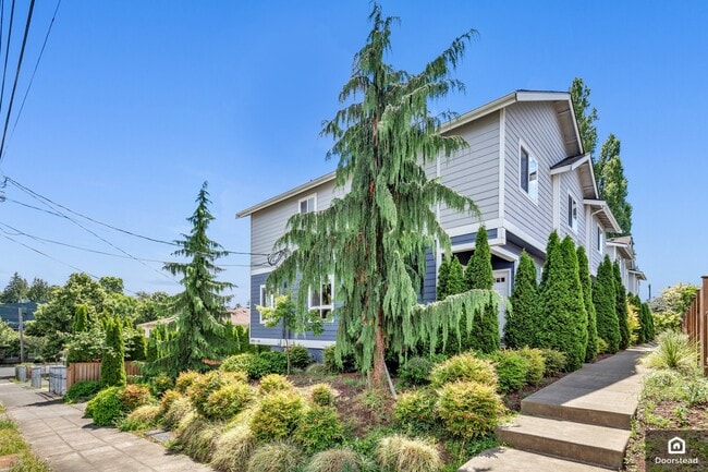 Building Photo - 4841 S Chicago St