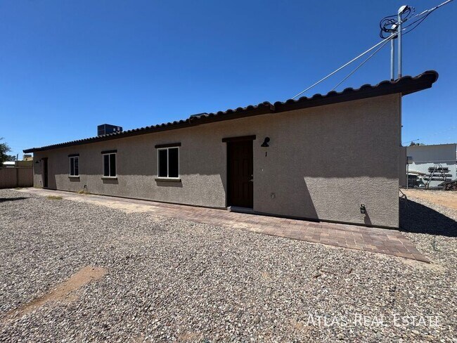 Foto del edificio - 3314 N Flanwill Blvd