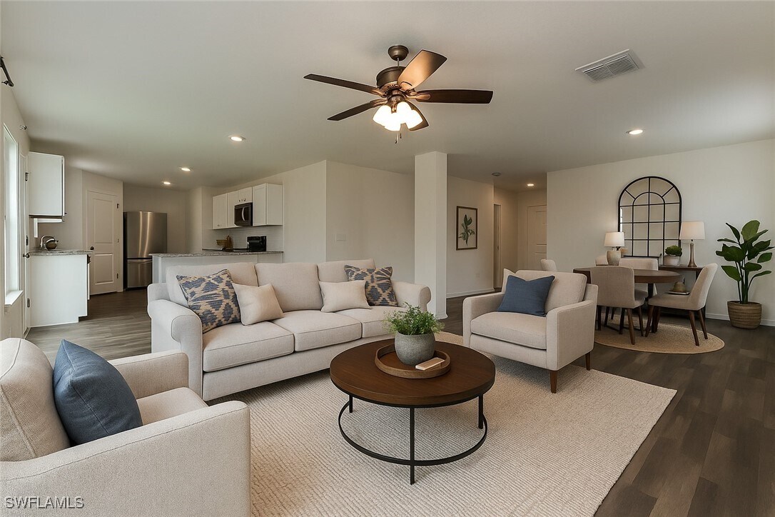 Foto principal - 4579 Midland St
